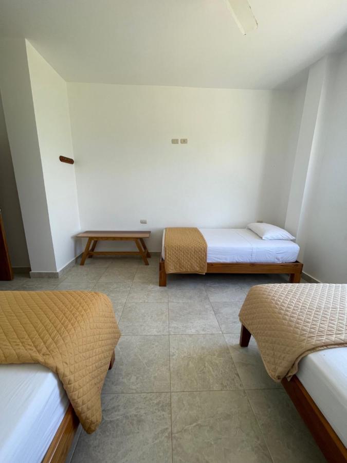 Samana Hostal, Puerto Engabao